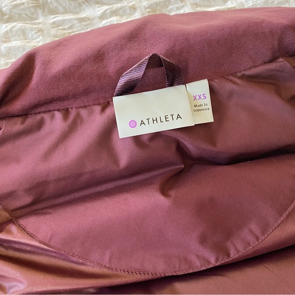 Athleta down vest - Picture 9 of 11